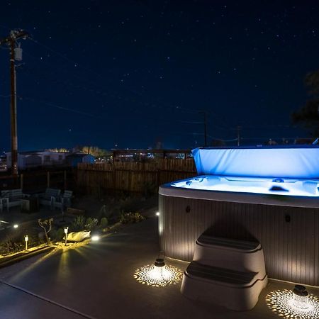 Desert Twilight 29 - Hot Tub & Ev Charger ทเวนตีไนน์พาล์มส์ ภายนอก รูปภาพ