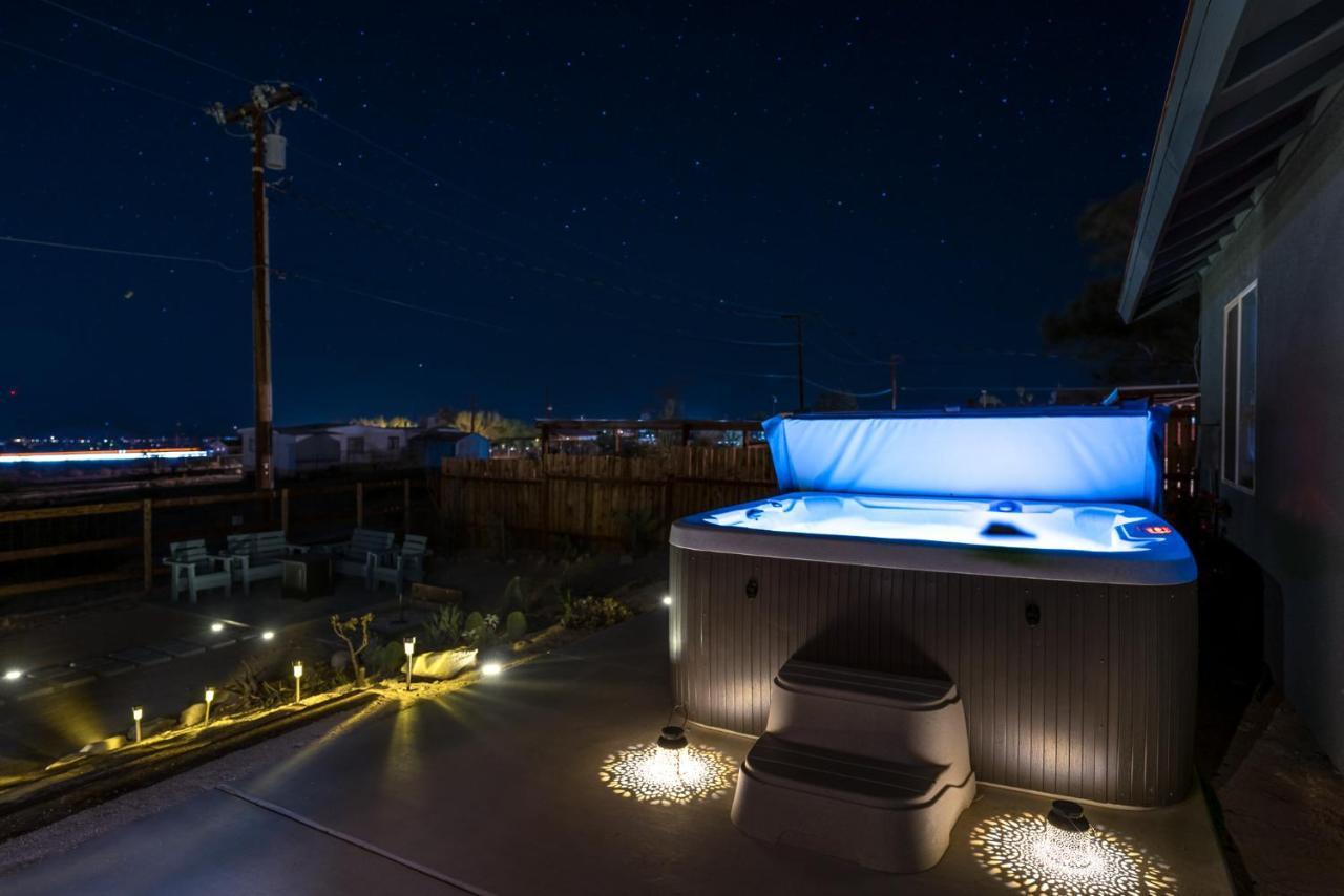 Desert Twilight 29 - Hot Tub & Ev Charger ทเวนตีไนน์พาล์มส์ ภายนอก รูปภาพ